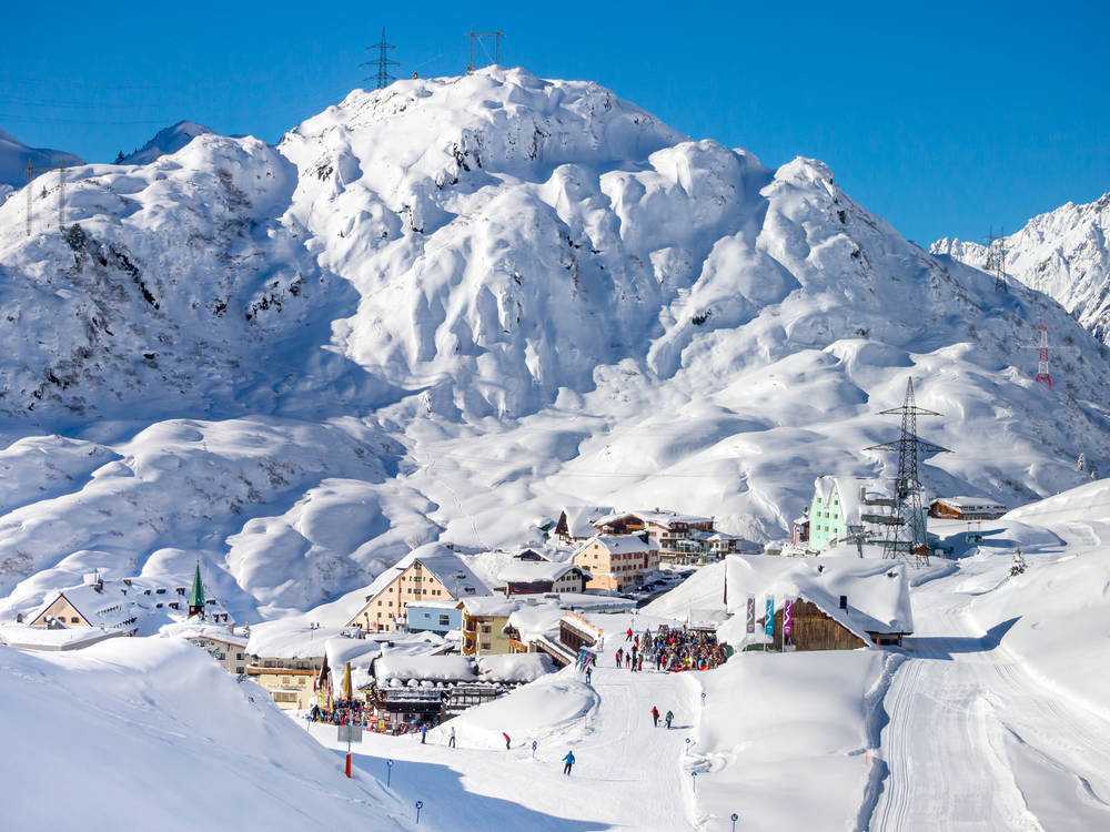 Лучшие горнолыжные курорты мира от эконом до класса люкс