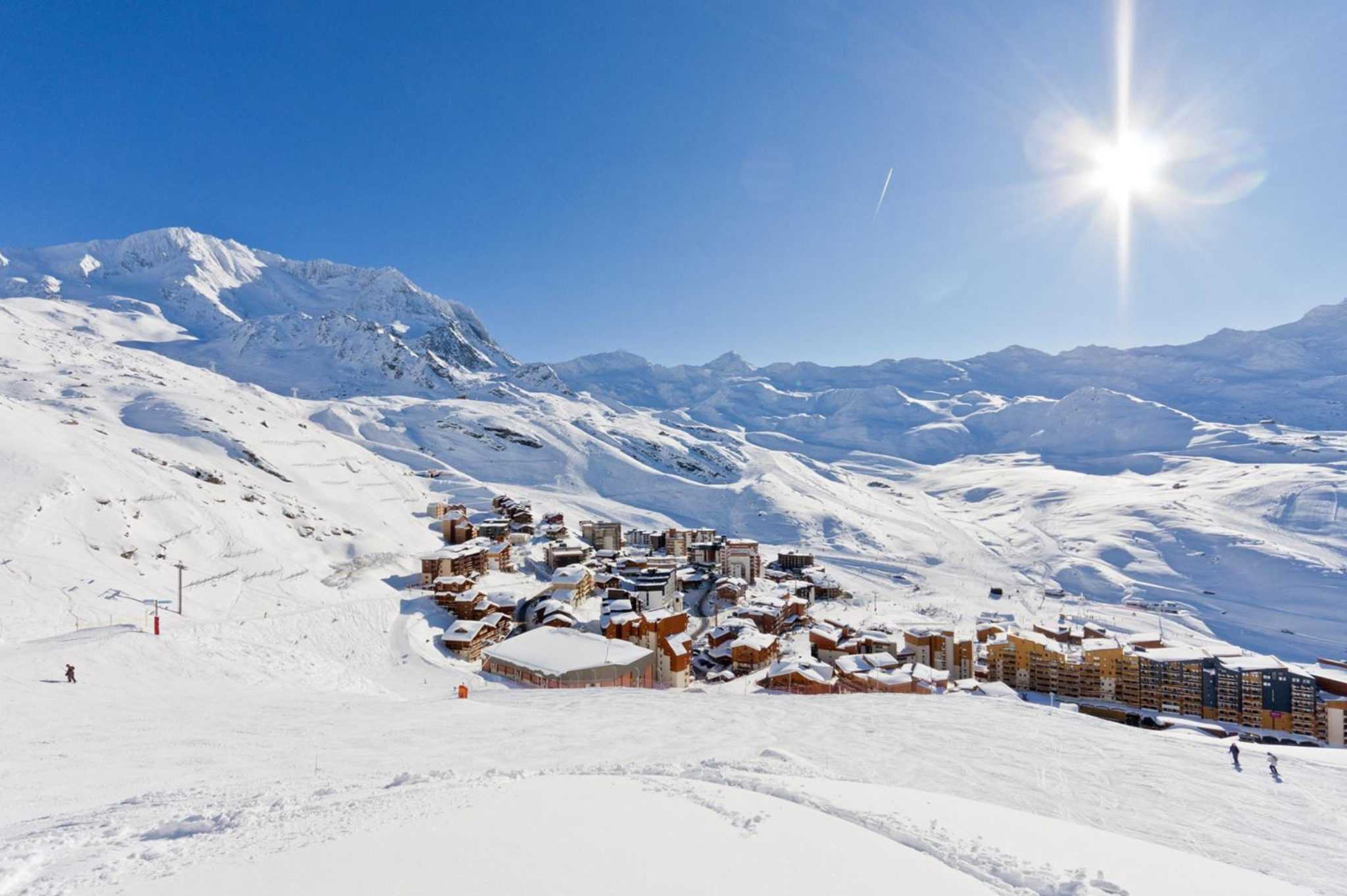 Обзор бюджетных горнолыжных курортов Европы Рейтинг по цене Где можно недорого покататься на доске и на лыжах недорого Лучшие варианты Австрии, Франции, Финляндии, Италии, Германии, Норвегии и других стран