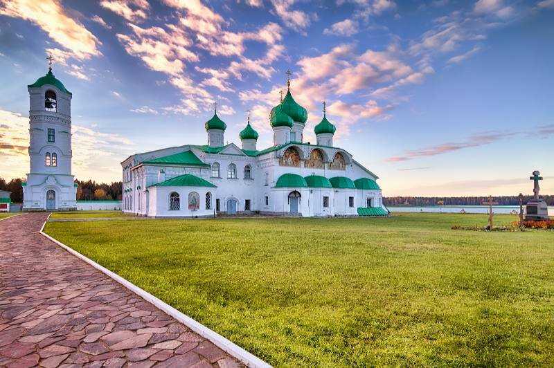 Александро-свирский мужской монастырь: история и описание