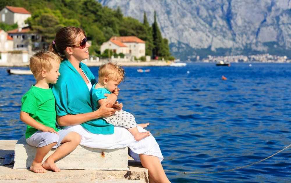 Пляжи черногории на курортах будва, бар, котор, тиват, петровац и других. обзор лучших пляжей черногории на туристер.ру