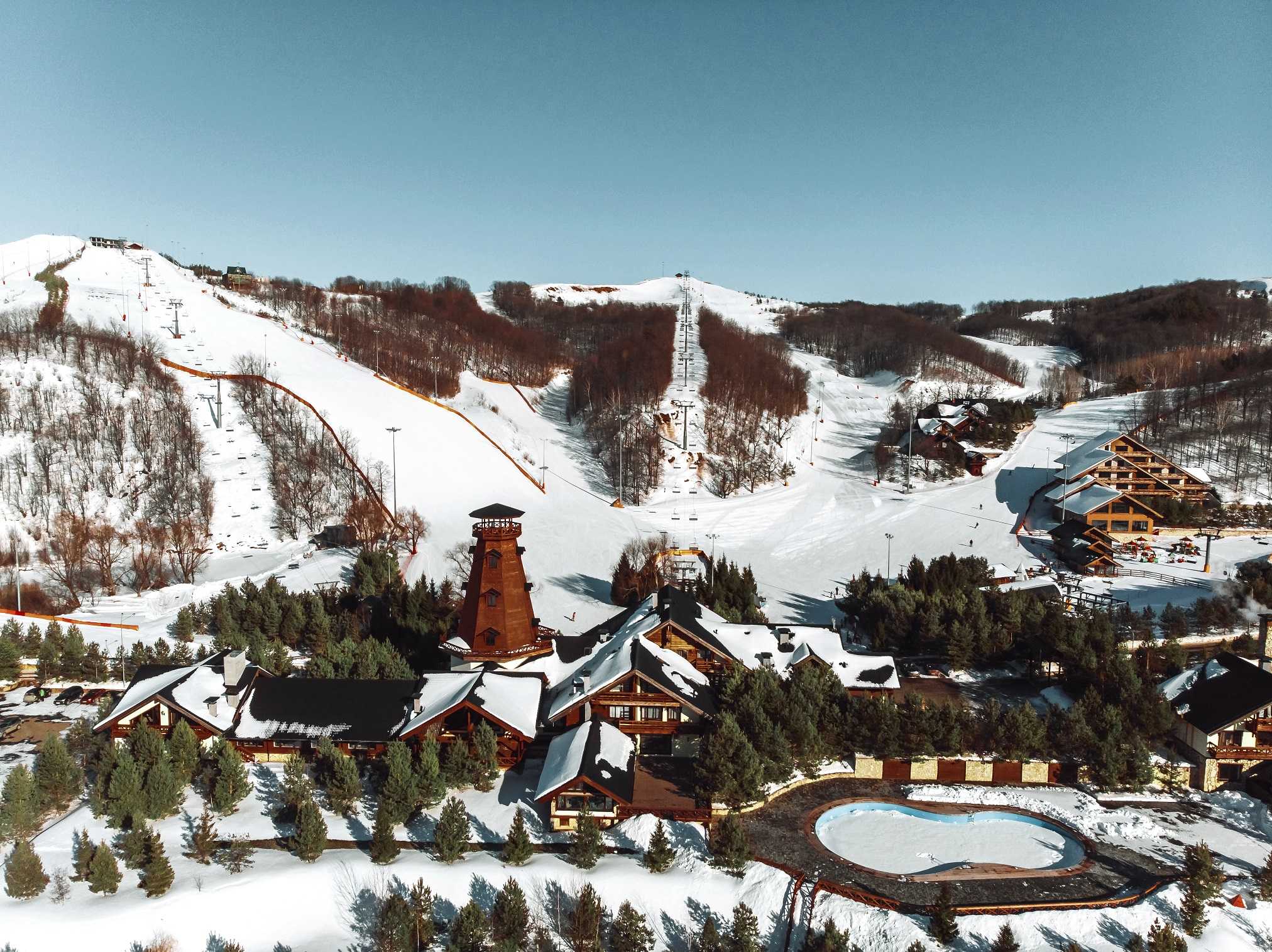 Горнолыжный комплекс казань – «свияжские холмы». цены 2021, фото, видео, как добраться — туристер.ру